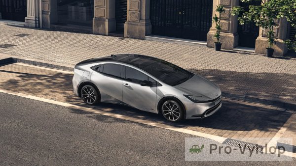 Новый Toyota Prius 2025: революция в гибридных технологиях